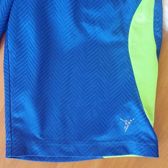 Old Navy boys blue athletic shorts 10/12 - Picture 2 of 7